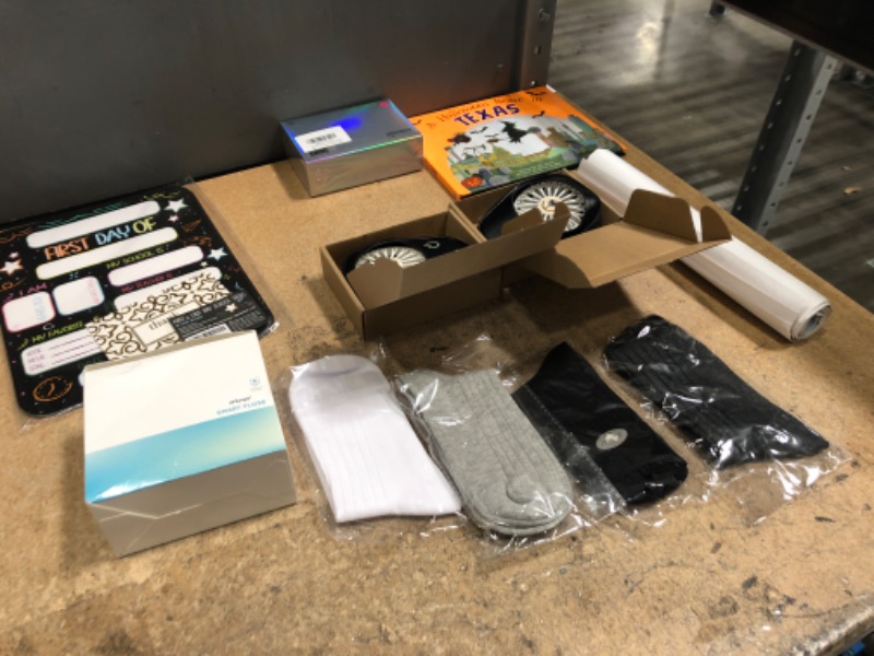 Photo 1 of 11 ITEMS*
MISCELLANEOUS GOODS BUNDLE