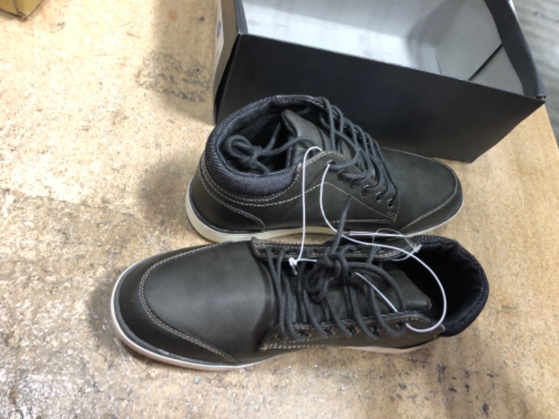 Photo 2 of Goodfellow & Co Men's Clay Mid Top Sneakers Charcoal Size 7 