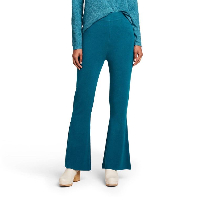 Photo 2 of 2 item women's pants bundle
Women's Beautifully Soft Pajama Pants - Stars Above™
Women' High-Rie Flare Weater Pant - Victor Glemaud X Target Teal Blue