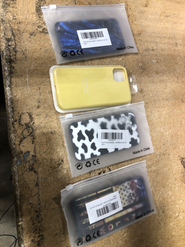 Photo 1 of BUNDLE OF MISC, IYEMS(4 ITEMS) PHONE CASES 