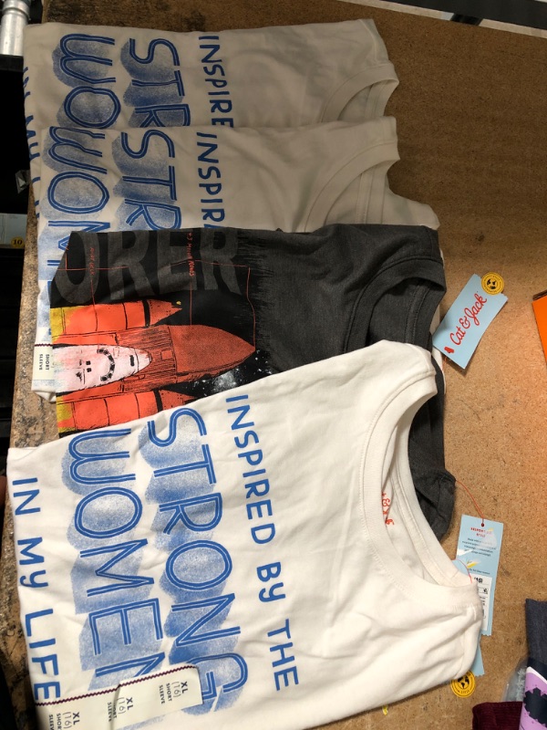 Photo 3 of BUNDLE OF ( 4 ITEMS) Boys' 'Inspired by the Strong Women in My Life' Graphic Short Sleeve T-Shirt - Cat & Jack™ SIZE XXL, XL & Boys' Short Sleeve 'Rocket Explorer' Graphic T-Shirt - Cat & Jack™ SIZE XL 

