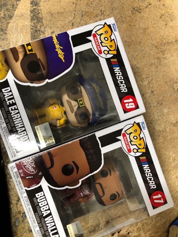 Photo 1 of BUNDLE OF (2 ITEMS) Funko POP! Marvel: Hawkeye - Clint(Target Exclusive)