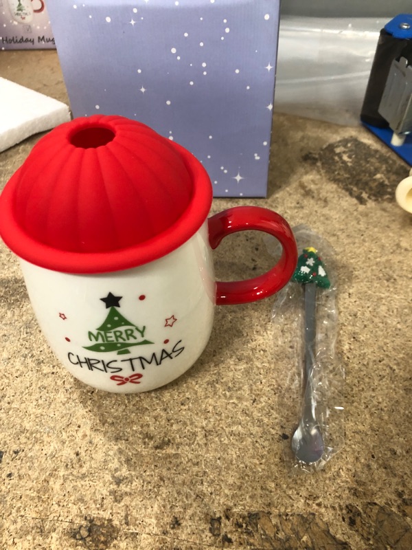 Photo 3 of 2 ITEM Merry Christmas Tree Reindeer Santa's Festive Mug with Trees Spoon &Lid BUNDLE