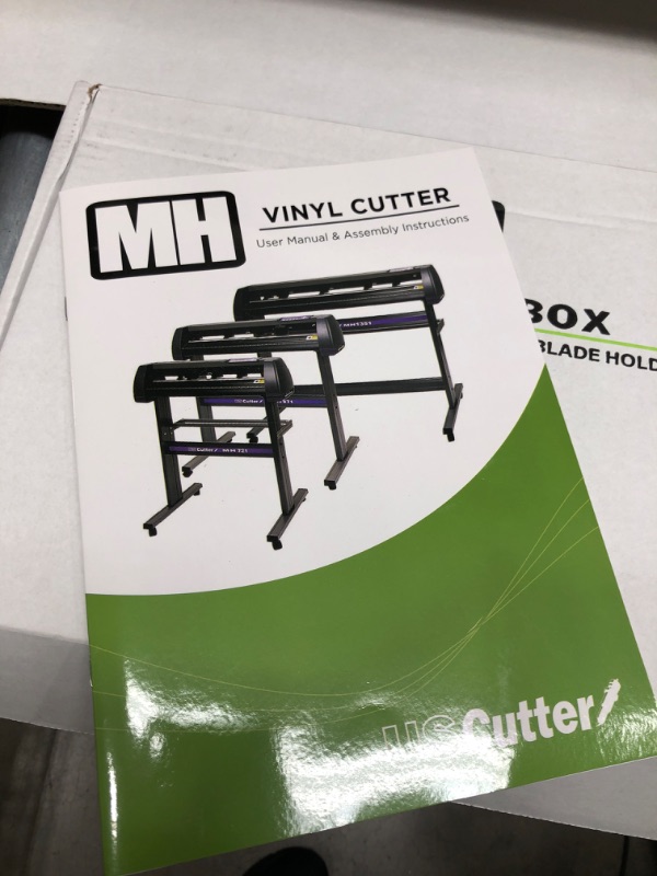 Photo 2 of ***PARTS ONLY*** USCutter 34-inch Vinyl Cutter Plotter with Stand and VinylMaster Cut Software, Free US-Based Technical & Lifetime Phone Support
