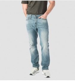 Photo 1 of DENIZEN® from Levi's® Men's 231™ Athletic Fit Taper Jeans -
Size: 38x30
