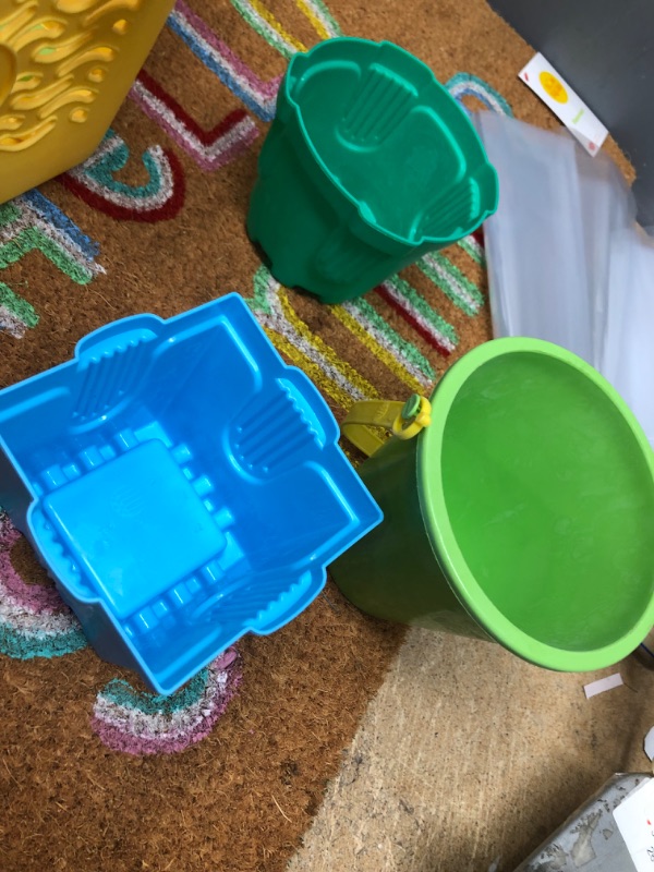 Photo 2 of 10pc Carry Bucket Sand Toy Set - Sun Squad
