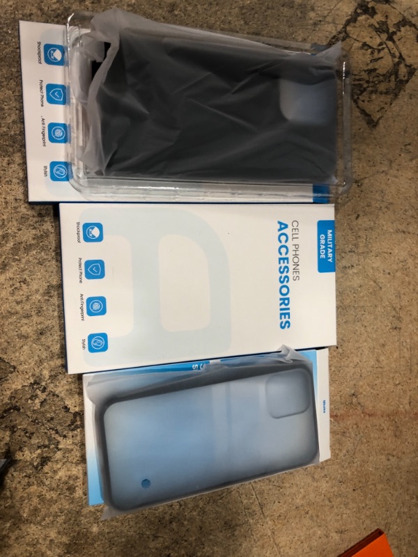 Photo 1 of 3 pack iPhone cases - 2 pack 6.7 - 1 pack 6.1