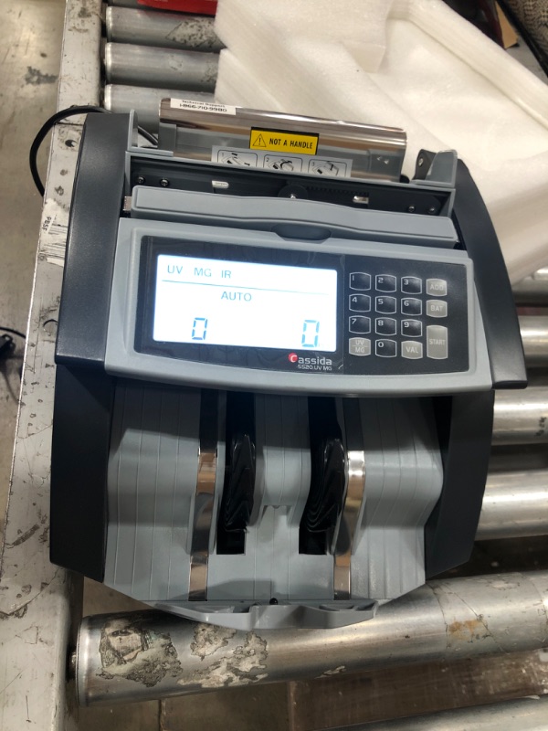 Photo 1 of Cassida 5520 UV/MG Currency Counter with Ultraviolet and Magnetic Sensor, Gray