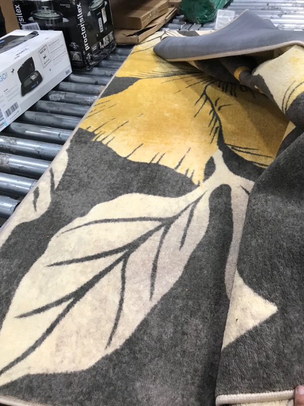 Photo 1 of 7'x5' Area Rug Yellow/Grey 