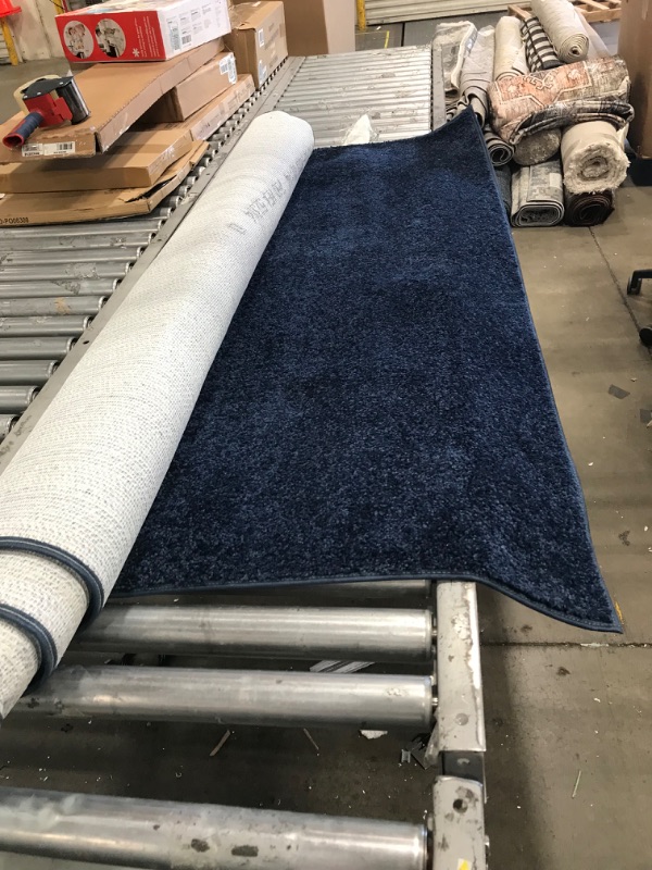 Photo 1 of 5'X7' Blue Area Rug 