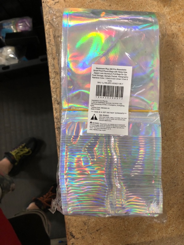 Photo 2 of 200 Pack Holographic Bags 4x6 in, Smell Proof Resealable Pouch for Snack Candy Party Favors
