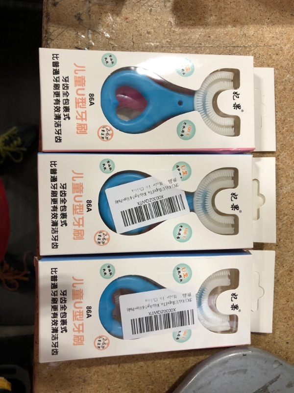 Photo 2 of 3 PACK 2 Pcs U-Shaped Kids Toothbrush, Premium Soft Manual Training Toothbrush for Kids 2-6 Years Old. (Blue+Pink)
