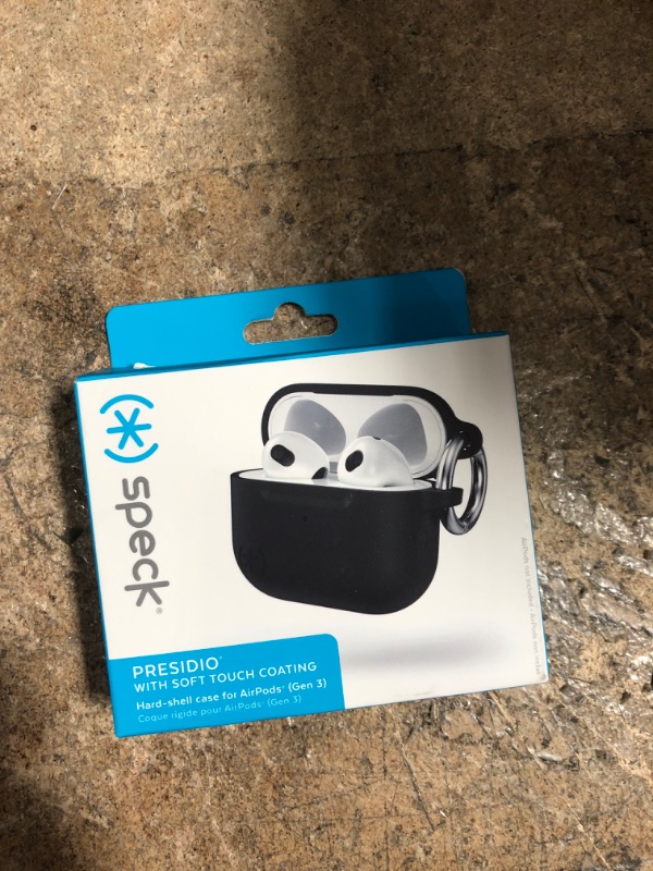 Photo 2 of Speck Presidio AirPods

