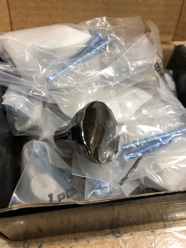 Photo 1 of 10 cabinet pulls