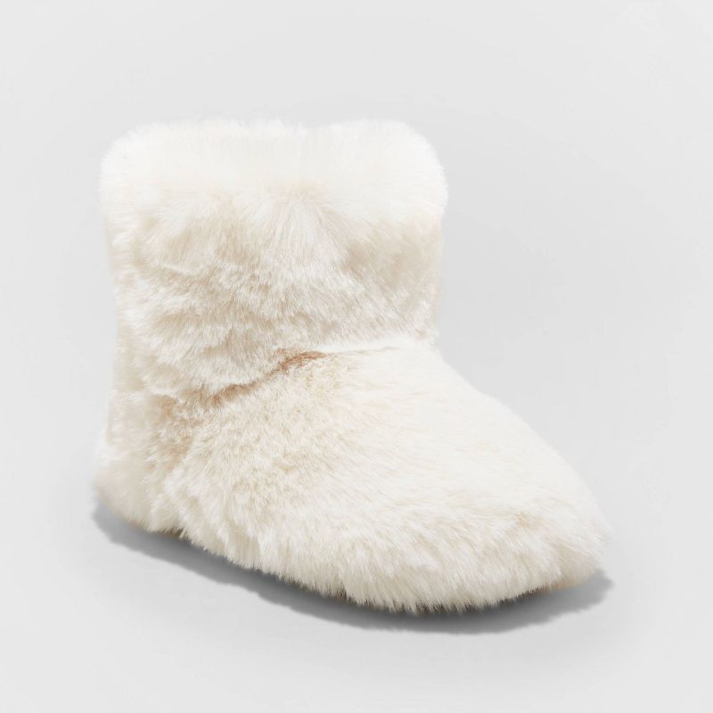 Photo 4 of 2 item bundle 
Women's Paris Crossband Fur Sippers - Stars Above™
size S 13/1
Toddler Girls' Dallas Fur Bootie Slippers - Cat & Jack Cream , Ivory
size 7/8
