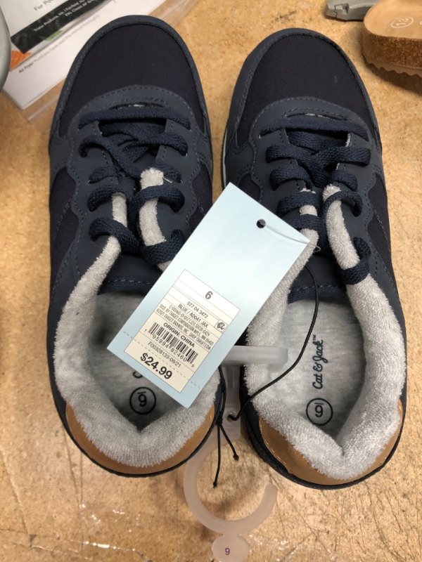 Photo 2 of Boys' Lace-Up Jax Sneakers - Cat & Jack Navy , Blue
size 6