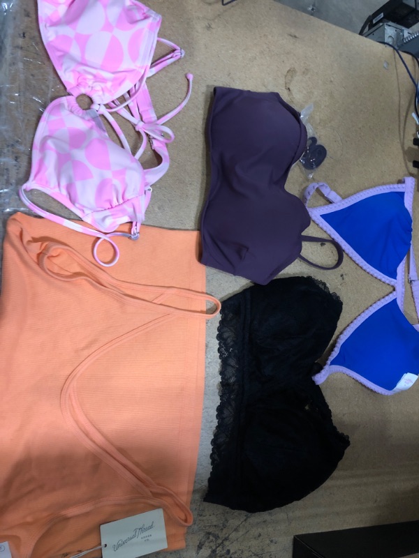 Photo 1 of Assorted Womens L-XL Bra and Tank Bundle 5 Pack 