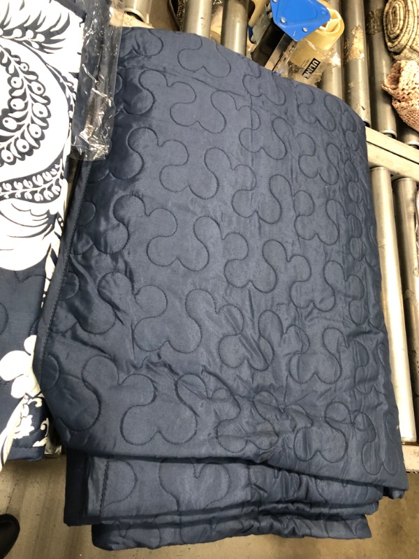 Photo 1 of **76X80**
Vienna Collection MP13-5579 King and California King Size 6 Piece Coverlet Set with Intricate Damask Pattern Solid Pattern Reverse and Flange Border
