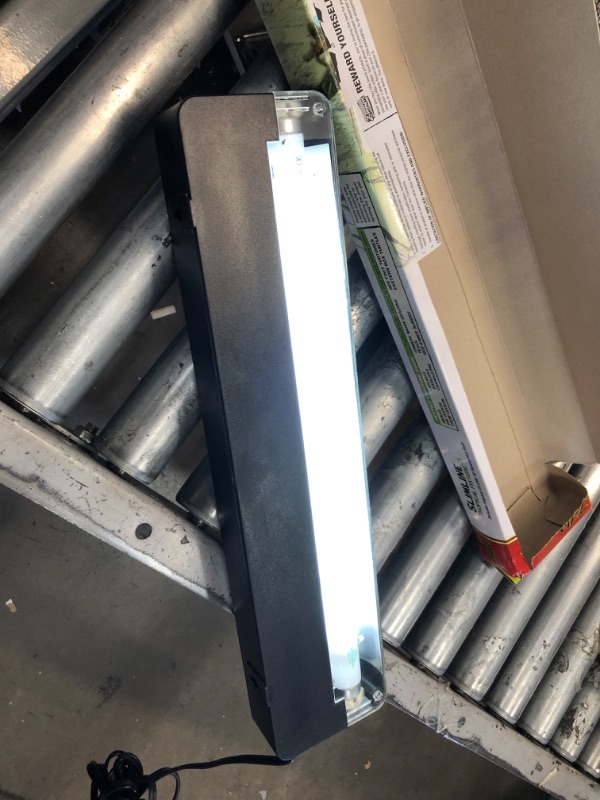 Photo 1 of **tested**
Slimline Reptile Fixture with Super Uv Lamp
