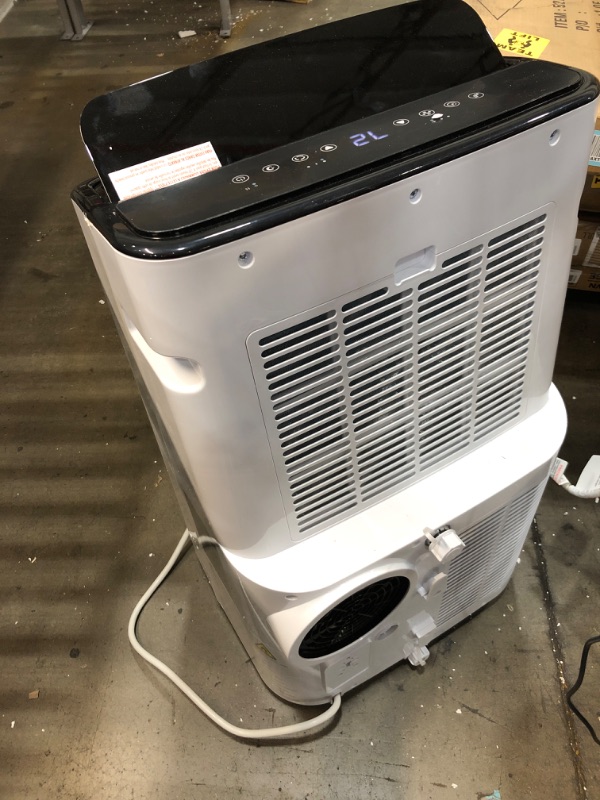 Photo 3 of **BLOWS COLD** 15,000 BTU (10,800 BTU (SACC)) Portable Air Conditioner