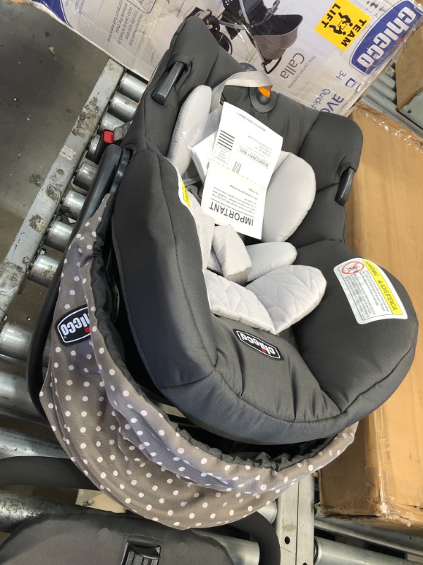 Photo 3 of Chicco Bravo Trio Travel System, Orion
