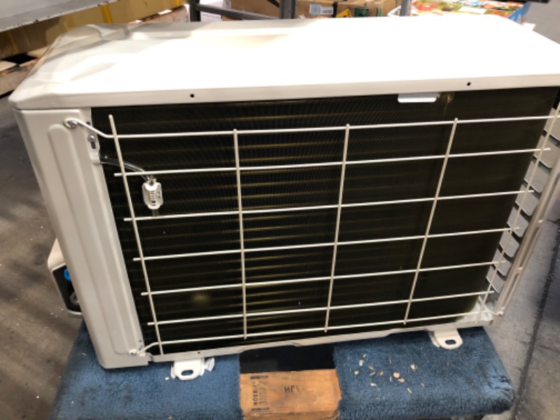 Photo 3 of *BRAND NEW* DIY-12-HP-C-115C Mr Cool Gen4 DIY 12,000 BTU 115 Volt 22 SEER Heat Pump
