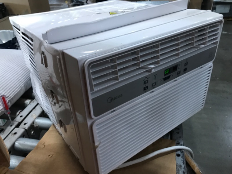 Photo 5 of **MISSING PARTS**MINOR DAMAGE** Midea 12,000 BTU EasyCool Window Air Conditioner, Dehumidifier and Fan - Cool, Circulate and Dehumidify up to 550 Sq. Ft., Reusable Filter, Remote Control
