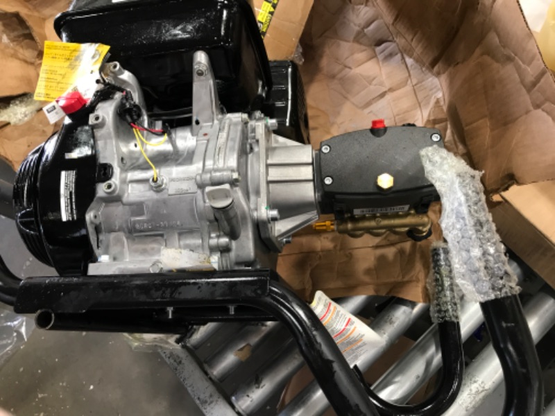 Photo 8 of **MINOR DAMAGE** SIMPSON Cleaning ALH4240 Aluminum Series 4200 PSI Gas Pressure Washer, 4.0 GPM, HONDA GX390 Engine, Includes Spray Gun and Extension Wand, 5 QC Nozzle Tips, 3/8-inch x 50-foot Monster Hose, (49 State)
