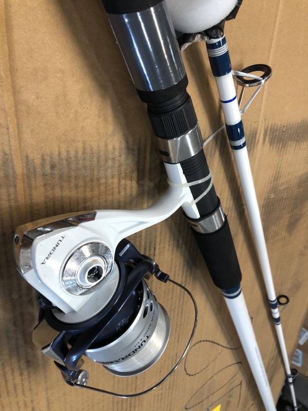 Photo 2 of **MISSING SMALL SCREW** Okuma Tundra Spin Combo 10' Medium Heavy Sz80 TU-1002-80 Size: 10'0' Medium Heavy

