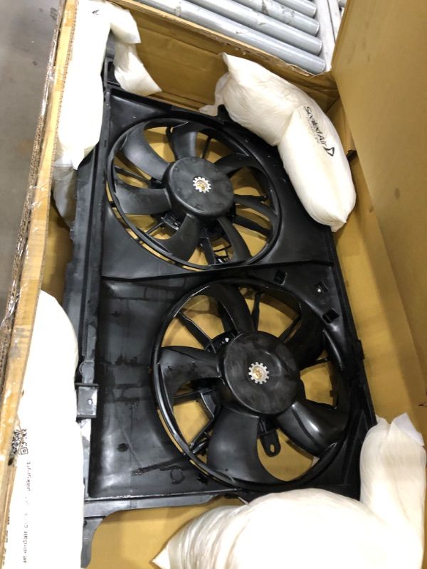 Photo 4 of **MINOR DAMAGE**OIL ON UNIT** TYC 622160 Cooling Fan Assembly Compatible with 2008-2010 Scion xB
