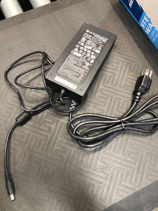 Photo 1 of New AC Adapter Slim 140W 19V 7.37A ADS-150KL-19N-3 190140E EAY65768902 for LG 32BL95U LG 34GK950G 34GK950F 34GK950F-B 34GK950F 34UM95-PD 34UM95-PE 34UM94-PD 34UC87 34UC87M + Cord
