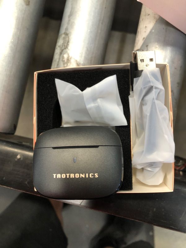 Photo 2 of TaoTronics Soundliberty 97 Bluetooth Earbuds USB-C fast charging
