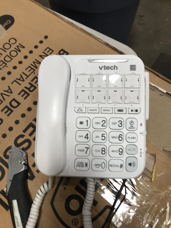 Photo 2 of SEE NOTES ABOUT FUNTIONALITY 
VTech SN5147 Amplified Corded/Cordless Senior Phone with Answering Machine, Call Blocking, 90dB Extra-loud Visual Ringer, One-touch Audio Assist on Handset up to 50dB, Big Buttons and Large Display
