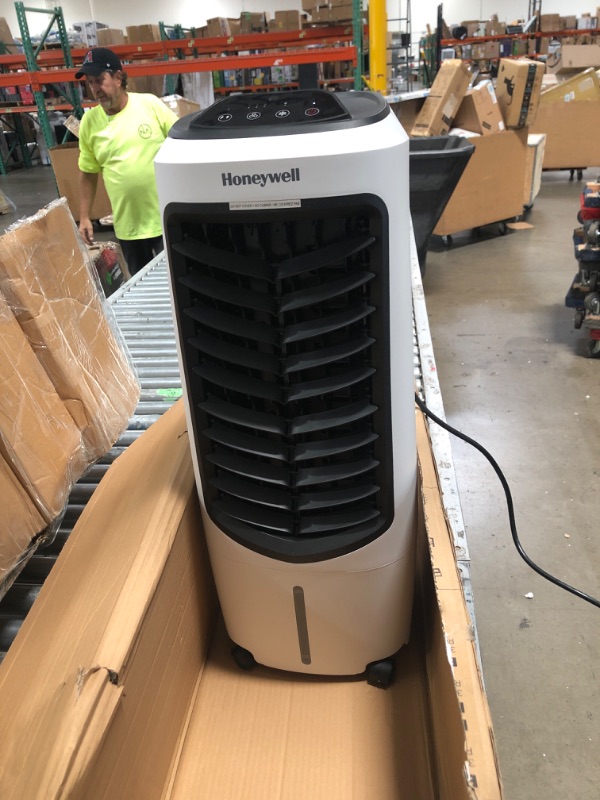 Photo 2 of Honeywell Portable Evaporative Cooler with Fan Humidifier & Remote 29.6 TC10PEU White
