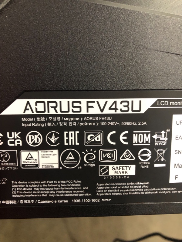 Photo 4 of AORUS FV43U 43" 144Hz 2160p HBR3, NVIDIA G-SYNC Compatible, Exclusive Built-in ANC, 3840x2160 Display, 1ms Response Time, HDR, 96% DCI-P3, 1x DisplayPort 1.4, 2X HDMI 2.1, 2X USB 3.0, 1x USB C
