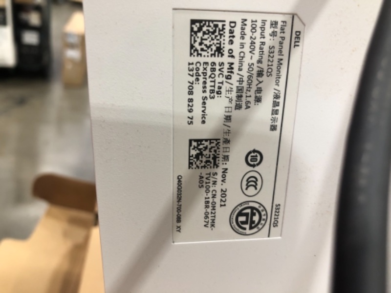 Photo 3 of Dell S3221QS 32 Inch Curved 4K UHD, VA Ultra-Thin Bezel Monitor, AMD FreeSync, HDMI, DisplayPort, Built in Speakers, VESA Certified, Silver
