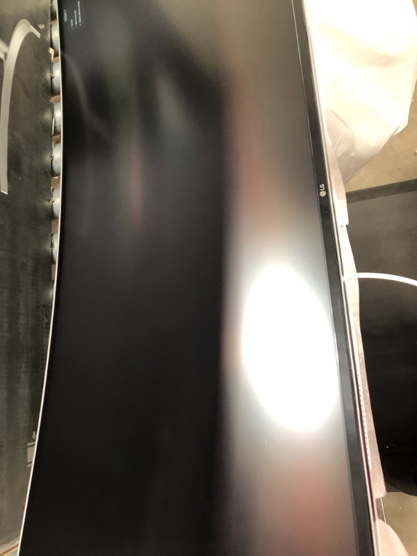 Photo 5 of **BROKEN CONNECTOR**

LG 38WK95C-W 38-Inch Class 21:9 Curved UltraWide WQHD+ Monitor with HDR 10 (2018)
