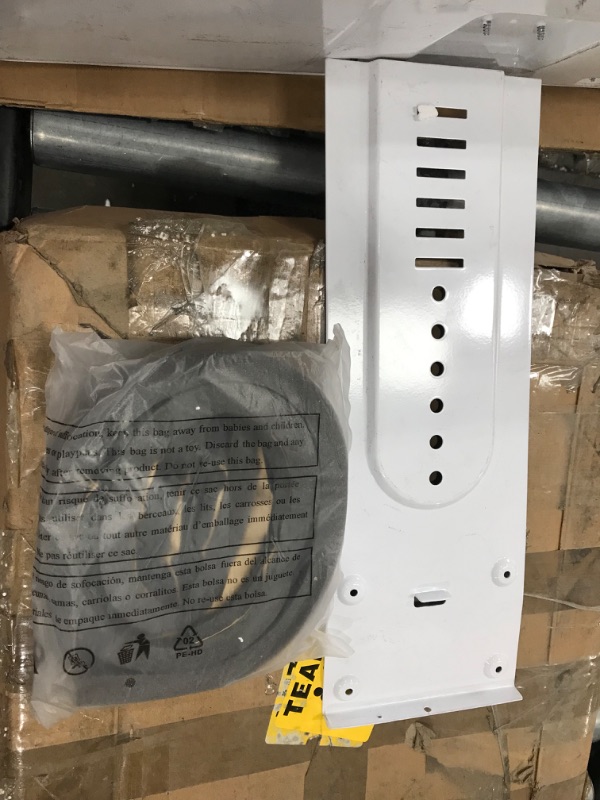 Photo 6 of **DAMAGED**MISSING PARTS**NON FUNCTIONAL* FRIGIDAIRE FFRS1022R1 10000 BTU 115-volt Slider/Casement Room Full-Function Remote Control Window Air Conditioner, 10,000, White
