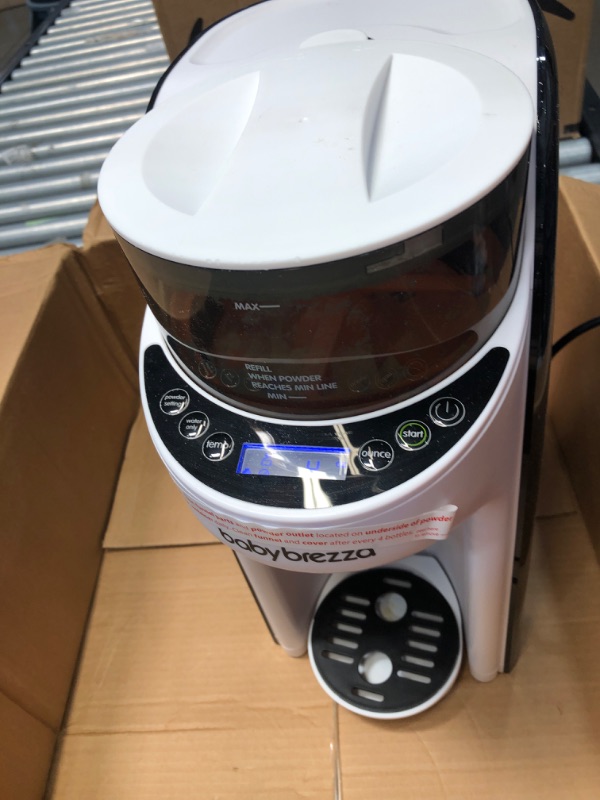 Photo 1 of Baby Brezza Formula Pro FRP0046 (Advanced) bundled with Instructions manual
