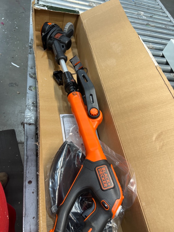 Photo 4 of BLACK+DECKER 20V Max String Trimmer/Edger
