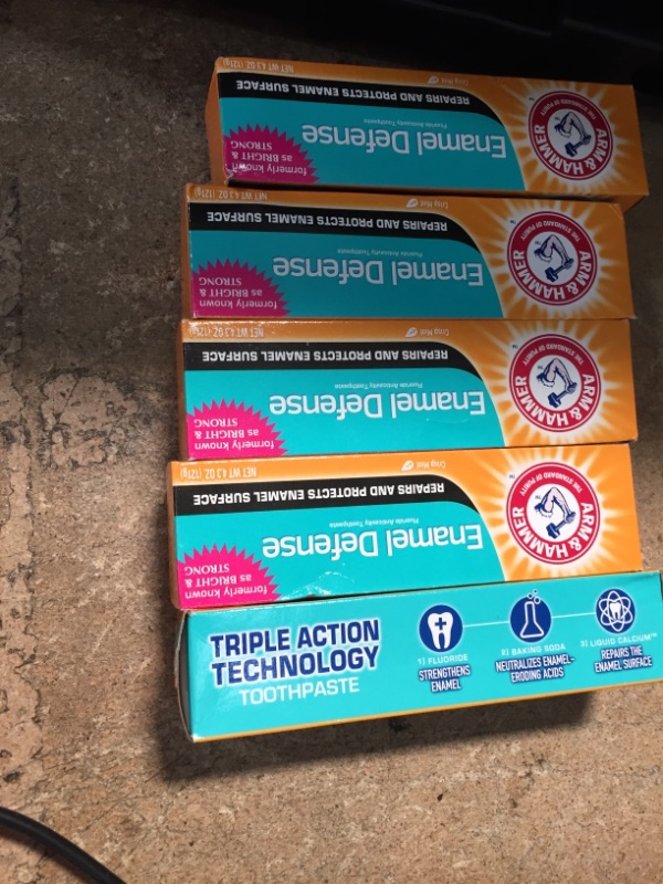 Photo 2 of ** EXPIRES AUG2022** NOT REFUNDABLE ARM & HAMMER Truly Radiant Whitening & Enamel Strengthening Fluoride toothpaste, Fresh Mint, 4.3 oz (Pack of 5)
