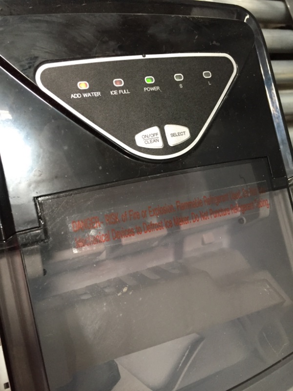 Photo 3 of Silonn Ice Makers Countertop, 9 Cubes Ready in 6 Mins, 26lbs in 24Hrs, Self-Cleaning Ice Machine