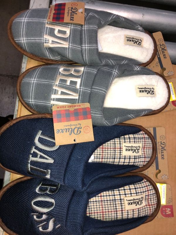 Photo 1 of 2 pk-- of assorted dad flip flops--size M(9/10)