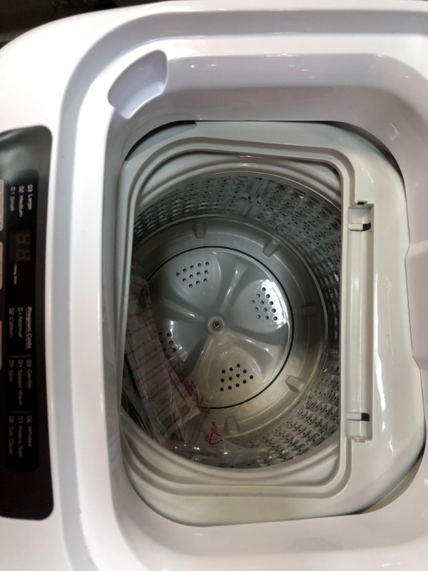 Photo 1 of BLACK+DECKER BPWH84W Washer Portable Laundry, White, 0.84 Cu. Ft.

