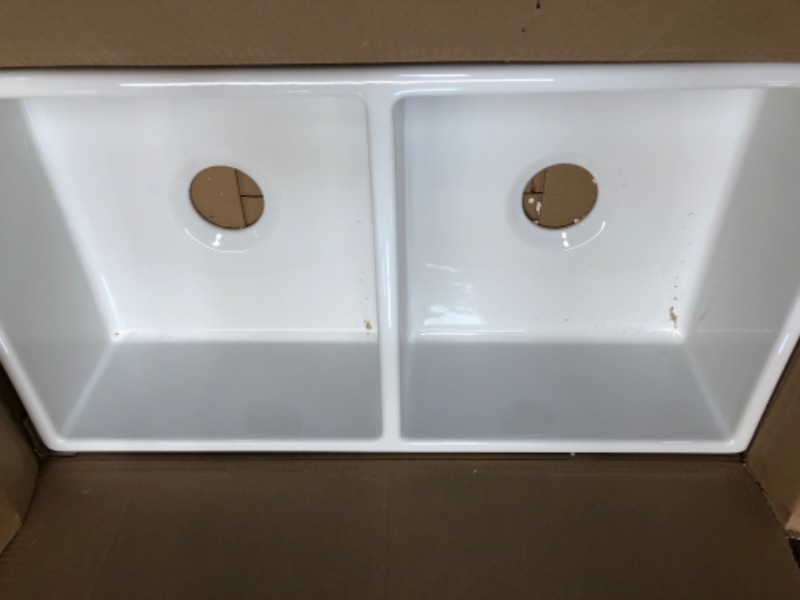 Photo 2 of ***DAMAGED*** SINKOLOGY  Farmhouse Apron Front 33-in x 18-in Crisp White Double Equal Bowl Fireclay Kitchen Sink
