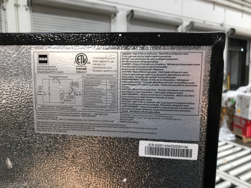 Photo 6 of RCA RFR741-BLACK Apartment Size-Top Freezer-2 Door Fridge-Adjustable Thermostat Control-Black-7.5 Cubic Feet
