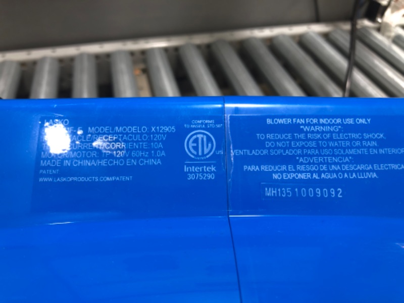 Photo 3 of (Major Damage - Parts Only) Lasko High Velocity X-Blower Utility Fan for Cooling, Ventilating, Exhausting and Drying at Home, Job Site and Work Shop, Blue X12905 11x9x12
