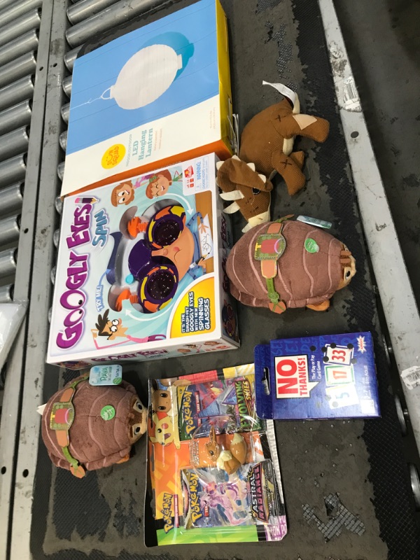 Photo 1 of BUNDLE OF ASSORTED KIDS TOYS/PLUSHIES (7)