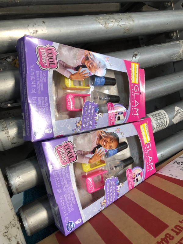 Photo 1 of 2 PACK*
Cool Maker Go Glam U-nique Nail Refill Pack

