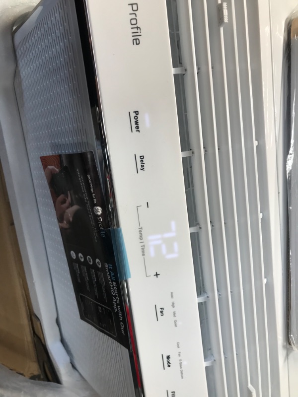 Photo 4 of ***PARTS ONLY*** GE PHC06LY 22" Room Air Conditioner with 6000 Cooling BTU Energy Star Certified Delay Timer Digital Time Temperature Display EZ Mount in White, 20.00 in (L) x 23.00 in (W) x 15.00 in (H)
